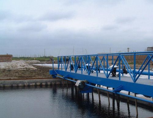 皮毛屠宰桁車式刮泥機(jī)產(chǎn)品圖片,皮毛屠宰桁車式刮泥機(jī)產(chǎn)品相冊 - 濰坊市錦利程環(huán)保設(shè)備 - 九正